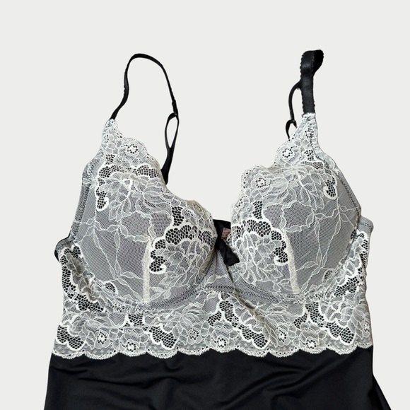 La Vie En Rose Black Lace Underwire Babydoll Teddy - Picture 2 of 6